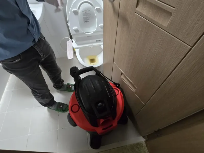 부산 북구 변기막힘 작업사례 4